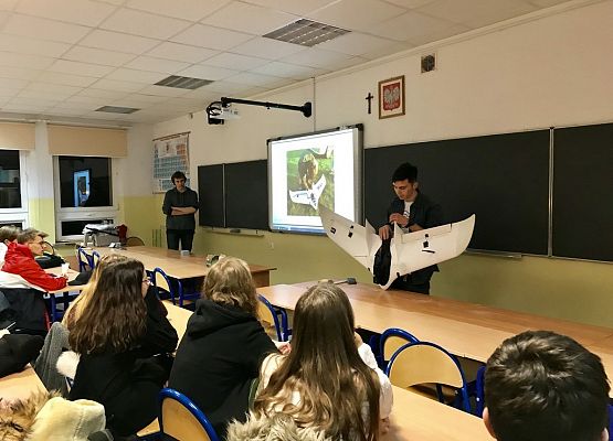 Z wizytą w LO nr 3 w Gdyni grafika