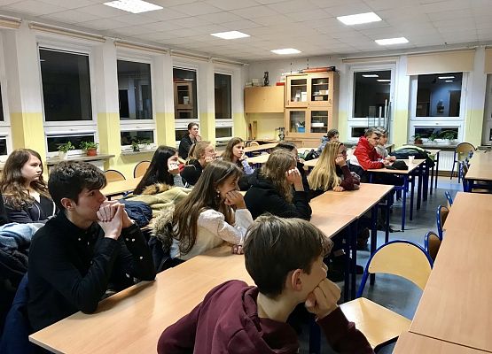 Z wizytą w LO nr 3 w Gdyni grafika