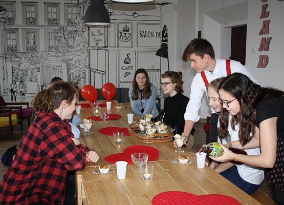 Walentynkowa randka w ciemno grafika