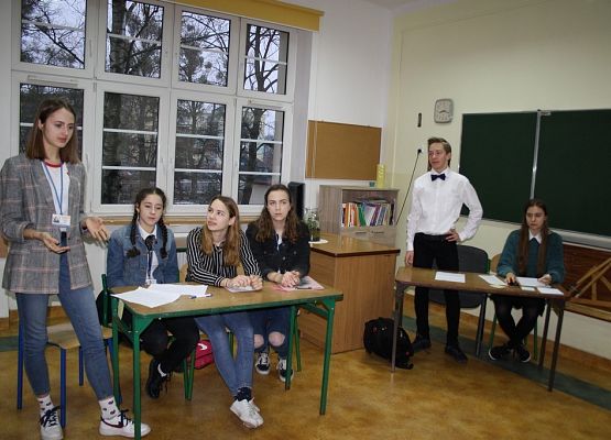 „Dwa monologi nie czynią dialogu” - Jeff Daly grafika