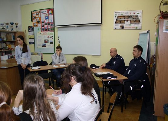 „Dwa monologi nie czynią dialogu” - Jeff Daly grafika