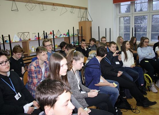 „Dwa monologi nie czynią dialogu” - Jeff Daly grafika