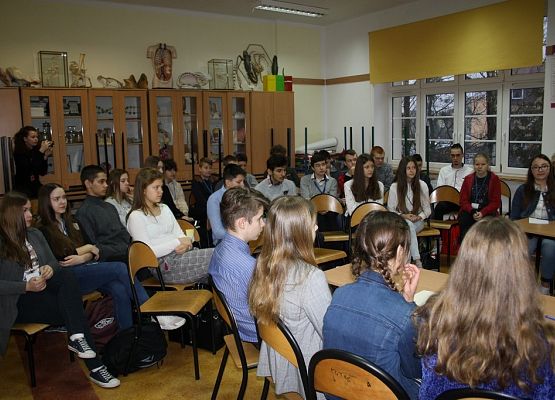 „Dwa monologi nie czynią dialogu” - Jeff Daly grafika