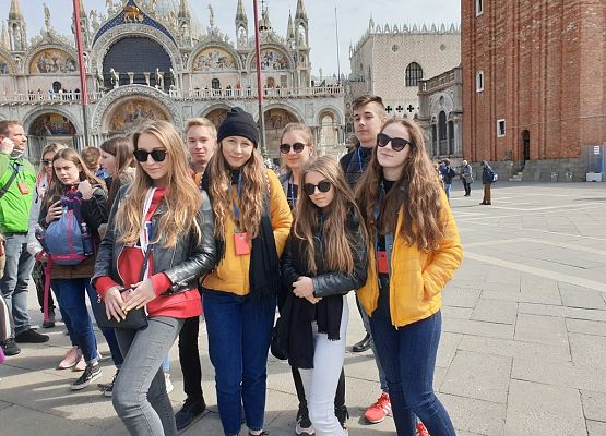 Projekt Erasmus+ spotkanie we Włoszech grafika