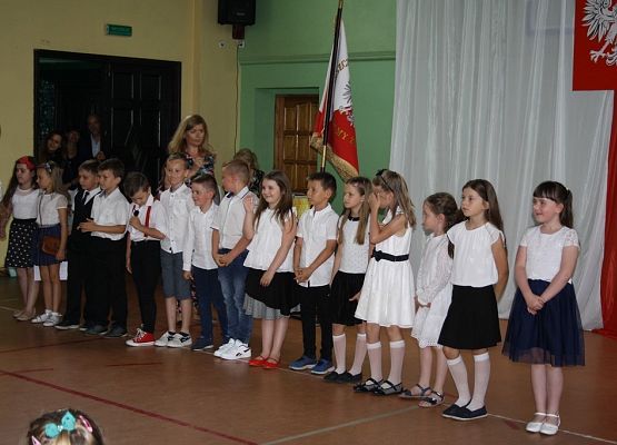 Nadszedł czas na ostatni dzwonek grafika