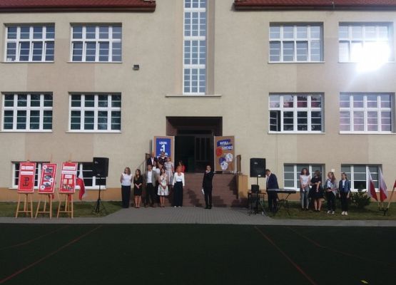 I znów zabrzmiał pierwszy dzwonek grafika