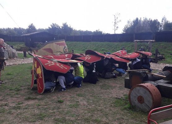 Z wizytą u konia trojańskiego grafika