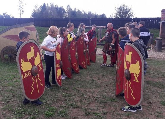 Z wizytą u konia trojańskiego grafika