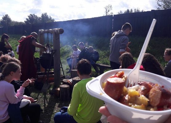 Z wizytą u konia trojańskiego grafika