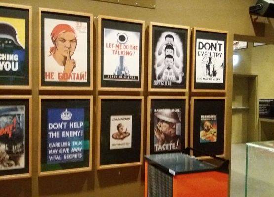 VIIIa i VIIIe z wizytą w Muzeum II Wojny Światowej grafika