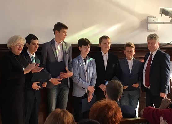 Nagrodzeni z okazji Dnia Edukacji Narodowej grafika