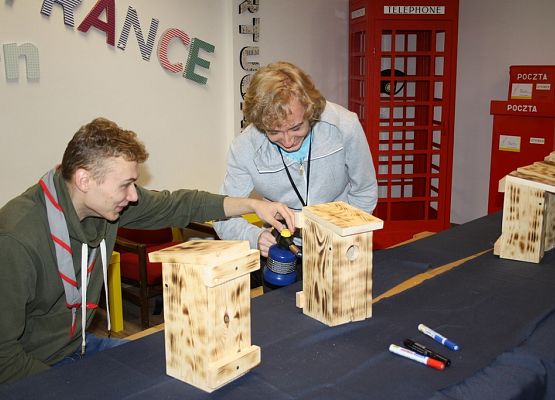 Pomagamy ptakom przetrwać zimę grafika