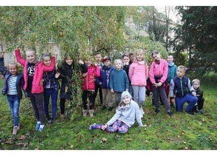 W  jesiennej atmosferze z klasą IIa grafika