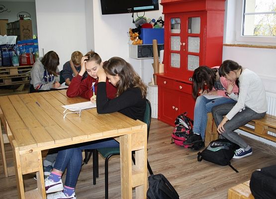 Święto bajkowych postaci grafika