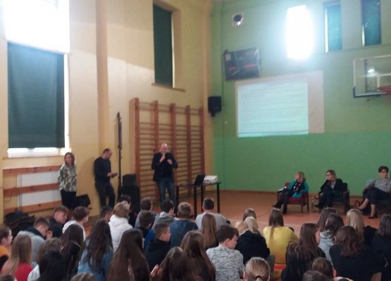 Spotkanie z przedstawicielami szkół średnich grafika