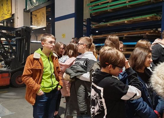Wizyta uczniów  klasy VIIa w firmie MEYN grafika
