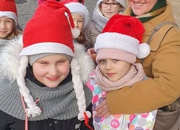 Uśmiech za kawałek ciasta grafika