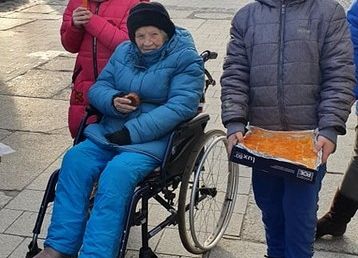 Uśmiech za kawałek ciasta grafika