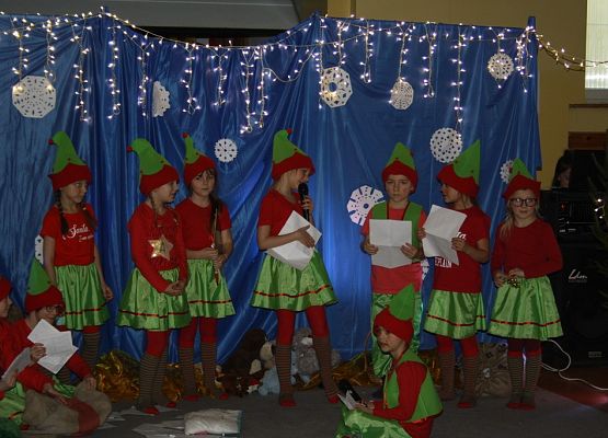 Przedstawienie świąteczne klasy Ia grafika