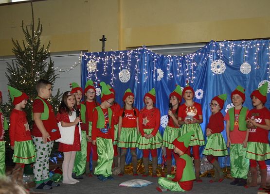 Przedstawienie świąteczne klasy Ia grafika