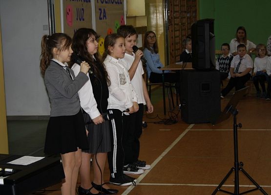 Podsumowaliśmy pierwsze półrocze roku szkolnego grafika