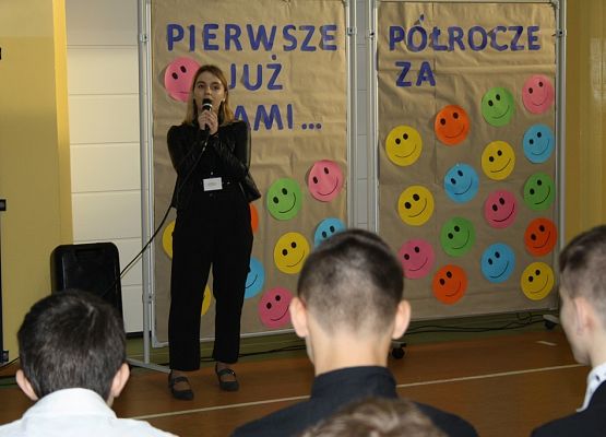 Podsumowaliśmy pierwsze półrocze roku szkolnego grafika