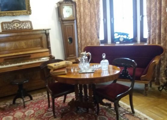 Drugoklasiści z wizytą w lęborskim muzeum grafika