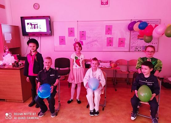 Karnawał walentynkowy w 2b grafika