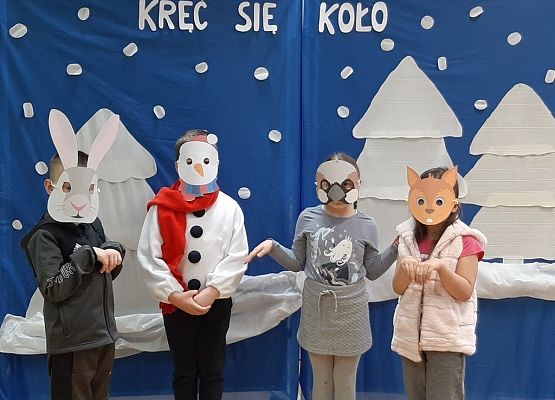 Zimowa inscenizacja grafika