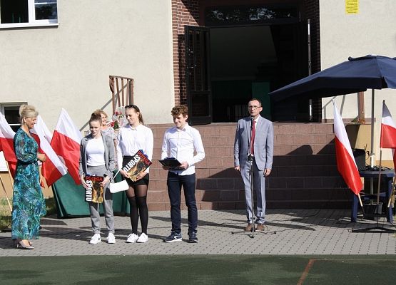 Zakończyliśmy rok szkolny grafika