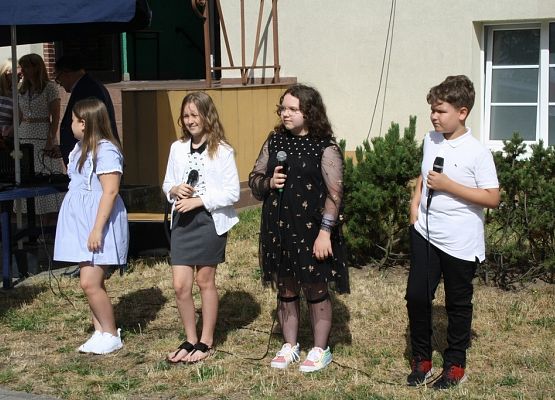 Zakończyliśmy rok szkolny grafika