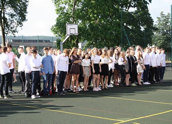 Zakończyliśmy rok szkolny grafika