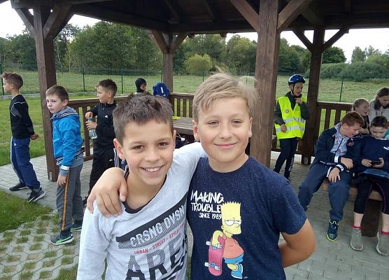 4c na rajdzie rowerowym grafika