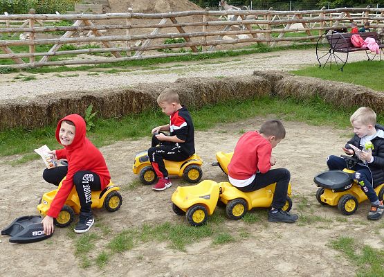 Klasa Ic z wizytą na Farmie Alexa grafika