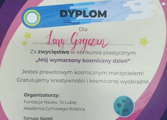 „Mój wymarzony kosmiczny dzień" w twórczości plastycznej grafika