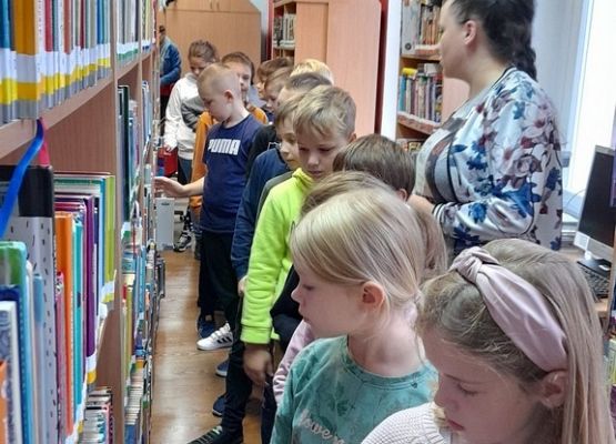 Wizyta w Miejskiej Bibliotece Publicznej w Lęborku grafika