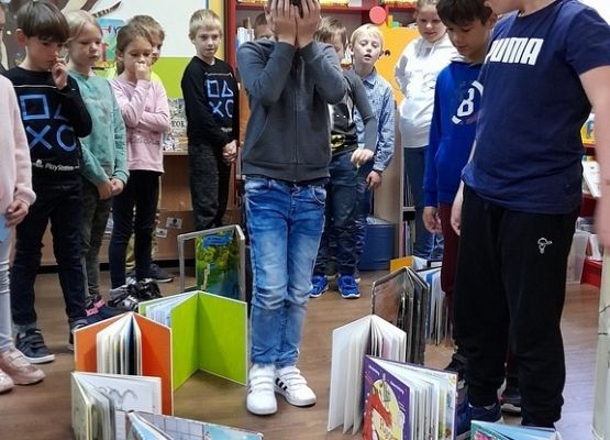Wizyta w Miejskiej Bibliotece Publicznej w Lęborku grafika