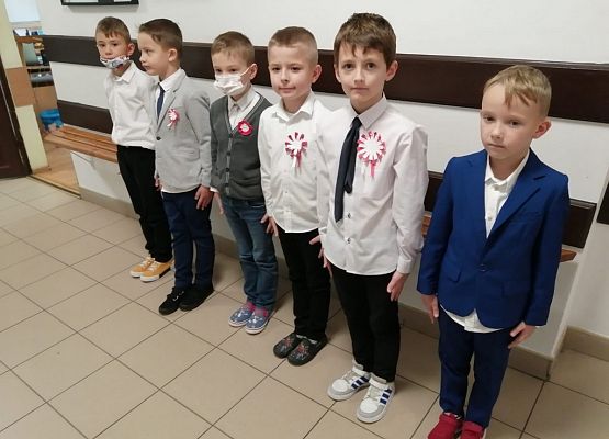 Narodowe Święto Niepodległości uczciliśmy śpiewem grafika