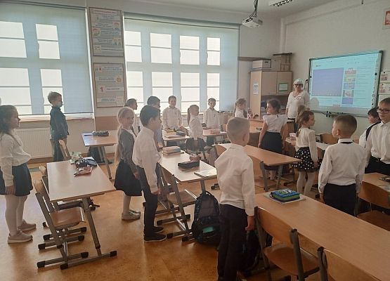 Narodowe Święto Niepodległości uczciliśmy śpiewem grafika