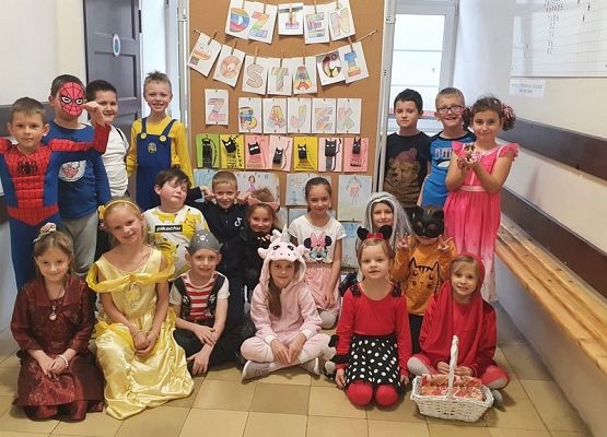 Kolorowo i bajkowo grafika