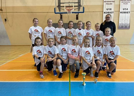 Ogólnopolski Turniej Koszykówki Dziewcząt o Puchar MUKS Bydgoszcz grafika