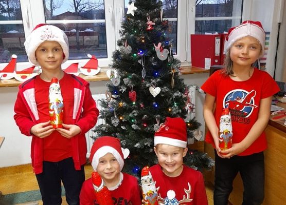 Mikołajki w naszej szkole grafika