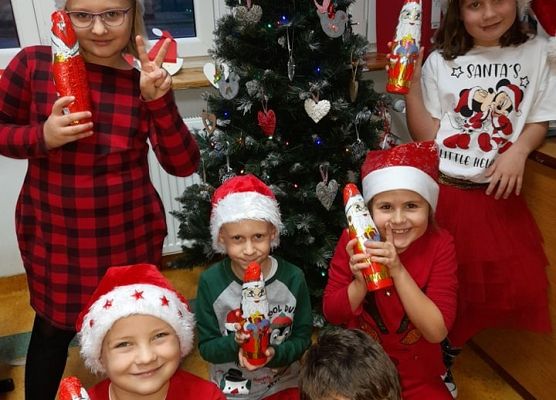 Mikołajki w naszej szkole grafika