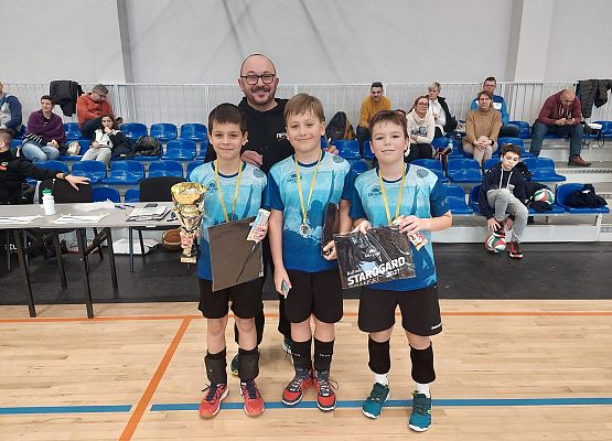 Turniej Kinder Joy of Moving grafika