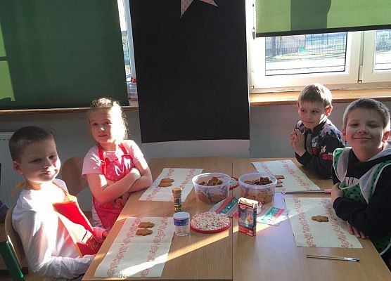 Świąteczne przygotowania w klasie Ib grafika