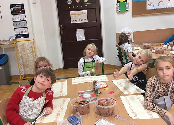 Świąteczne przygotowania w klasie Ib grafika