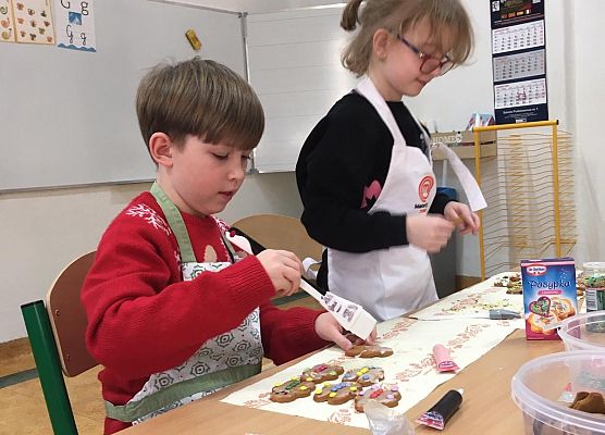 Świąteczne przygotowania w klasie Ib grafika