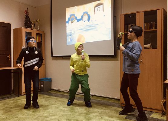 Mini Playback Show w 4c grafika