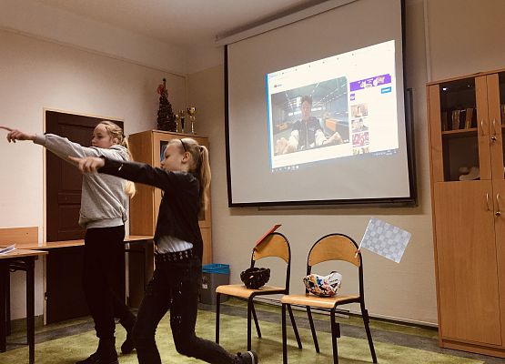 Mini Playback Show w 4c grafika