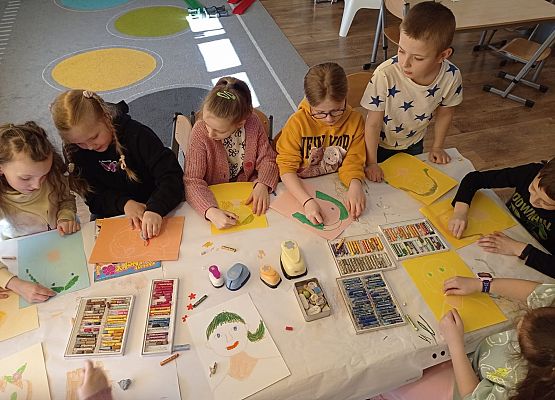 Pani Wiosna zagościła w naszej świetlicy grafika